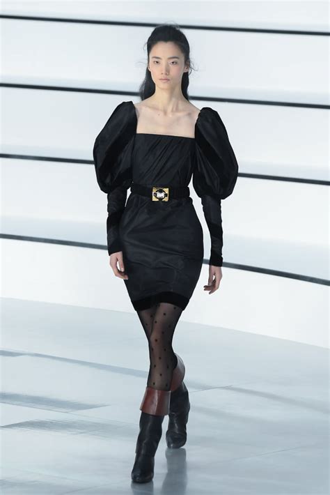 chanel makeup autumn 2020|Chanel dresses fall 2020.